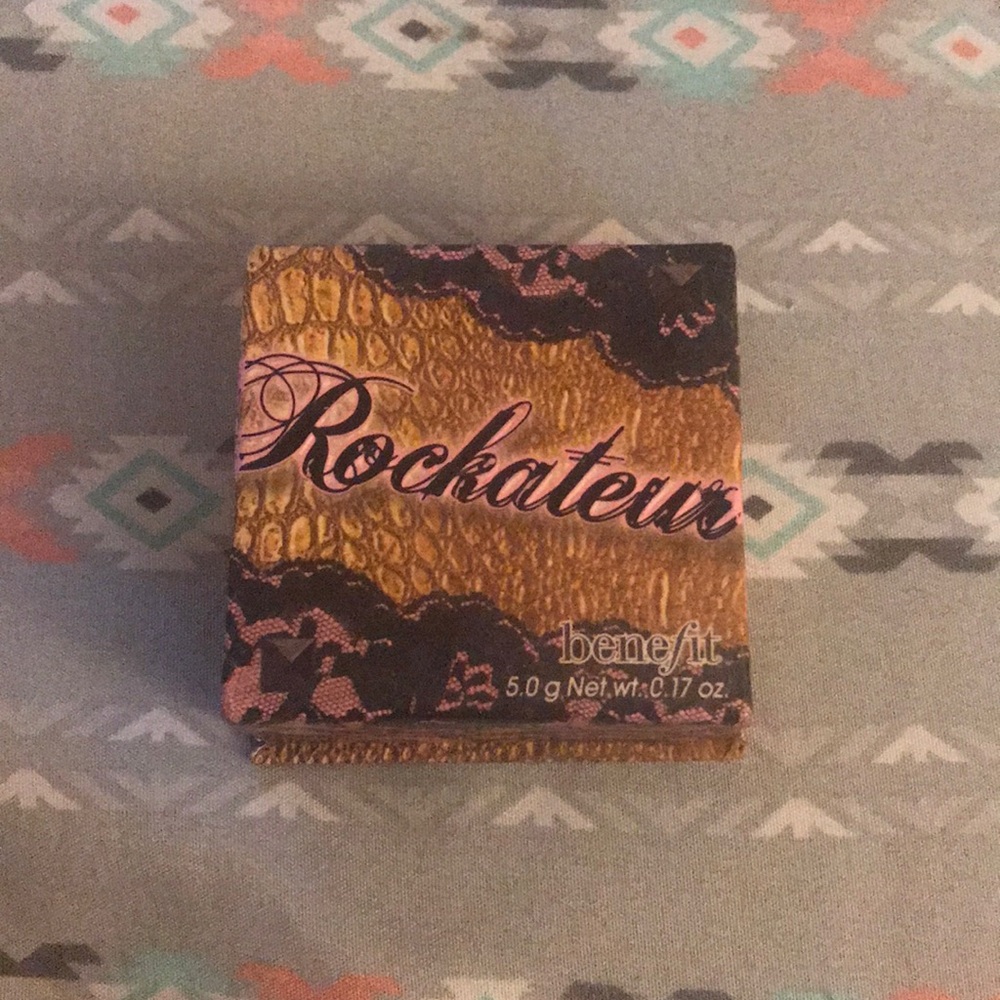 Benefit cosmetics rockateur